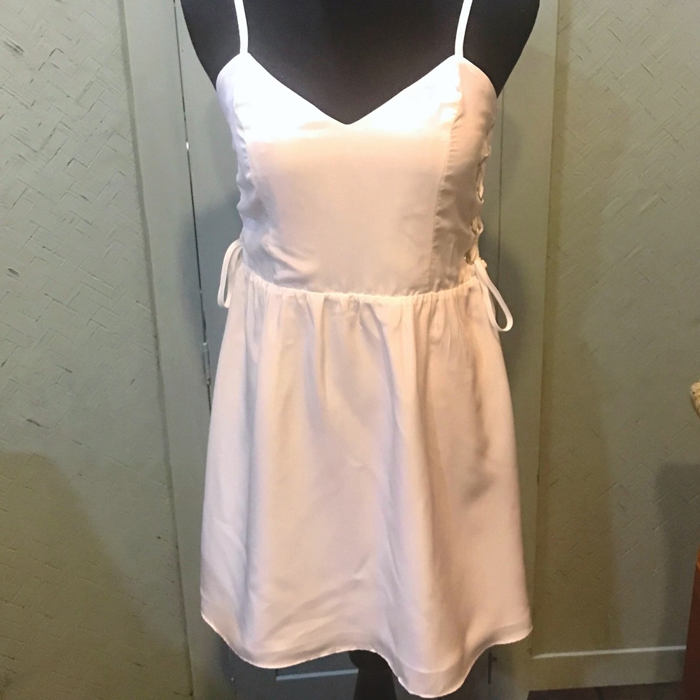 NWOT  PARKER White 'penelope' Lace-up  dress Small